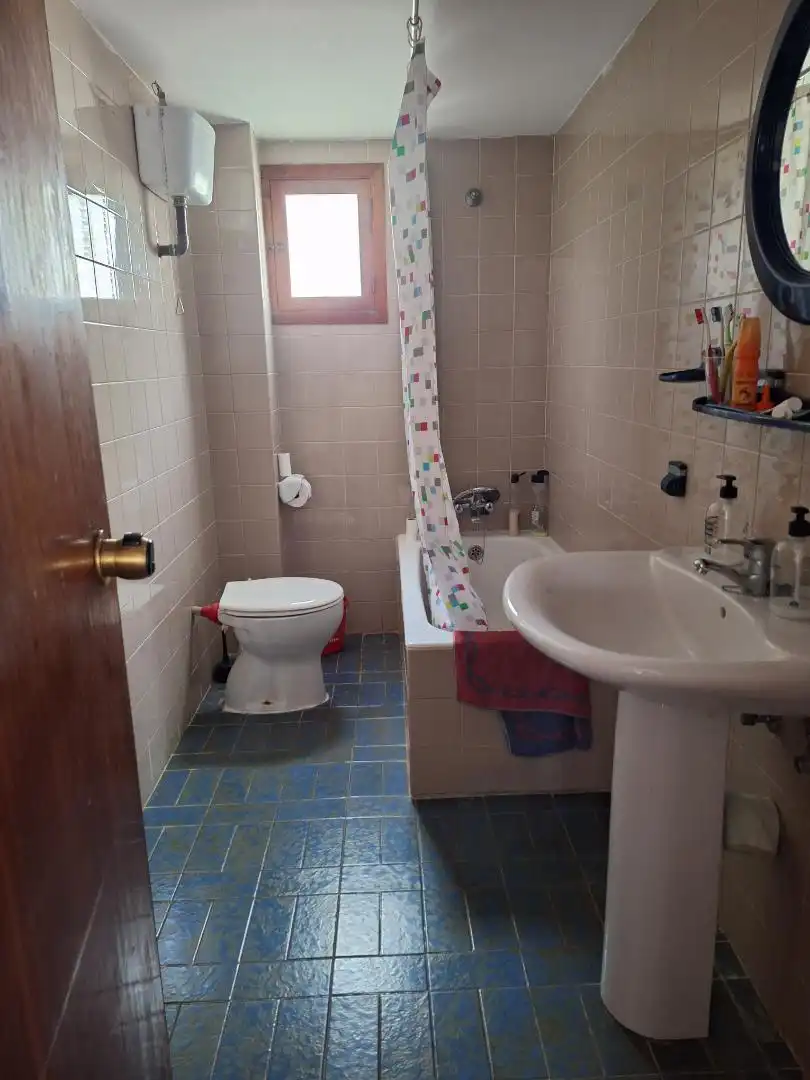 Casa adosada en venta en Carrer del Timonet, 5, Pueblo Acantilado - Lanuza Baño de Casa adosada en venta en El Campello con Terraza y Amueblado