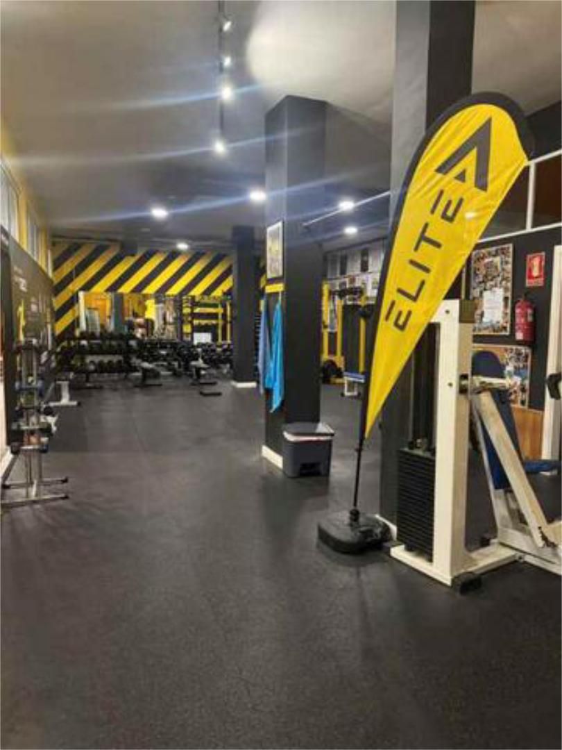 Local de lloguer en Conil de la Frontera