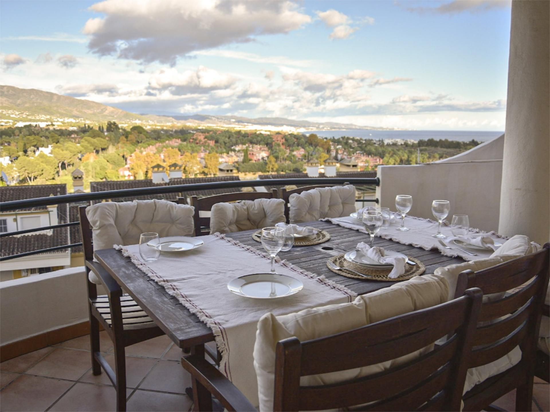 Flat for sale in Calle de las Adelfas, 20, Nueva Andalucía centro Terrace of Flat for sale in Marbella with Air Conditioner, Terrace and Swimming Pool