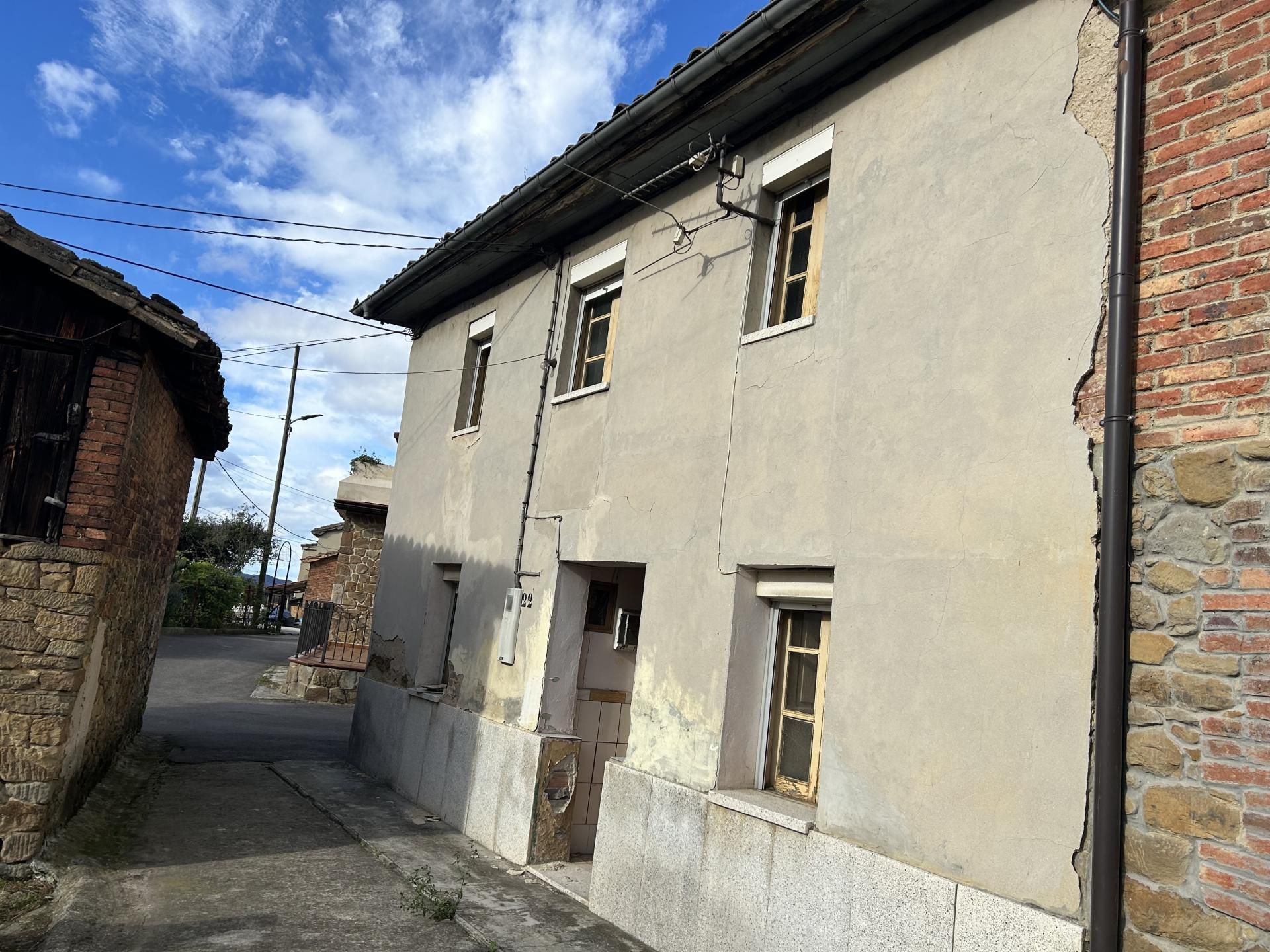 Casa adosada en venda a Ciaño - Zona Rural Vista exterior de Casa adosada en venda en Langreo