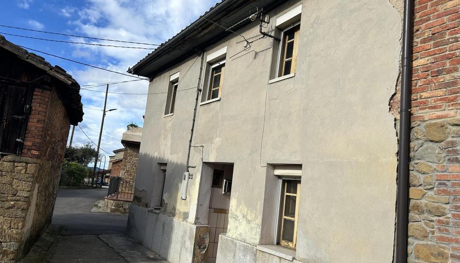 Single-family semi-detached for sale in Ciaño - Zona Rural, Asturias - image 1 Photo 1 of Single-family semi-detached for sale in Ciaño - Zona Rural, Asturias