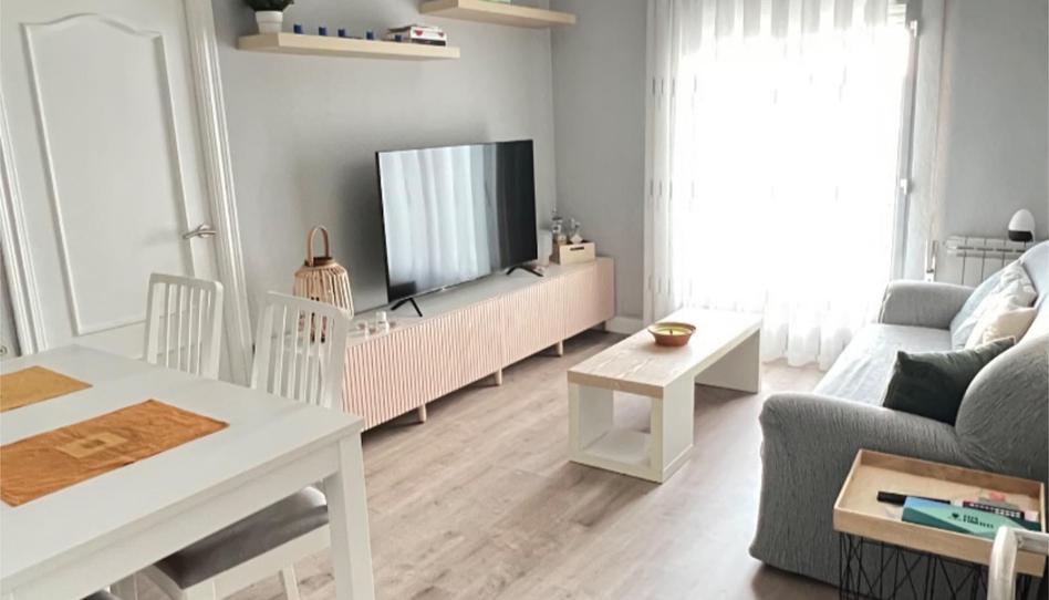 Flat to rent in Calle Uría, 17, Pinar del Rey, Madrid - image 1 Photo 1 of Flat to rent in Calle Uría, 17, Pinar del Rey, Madrid