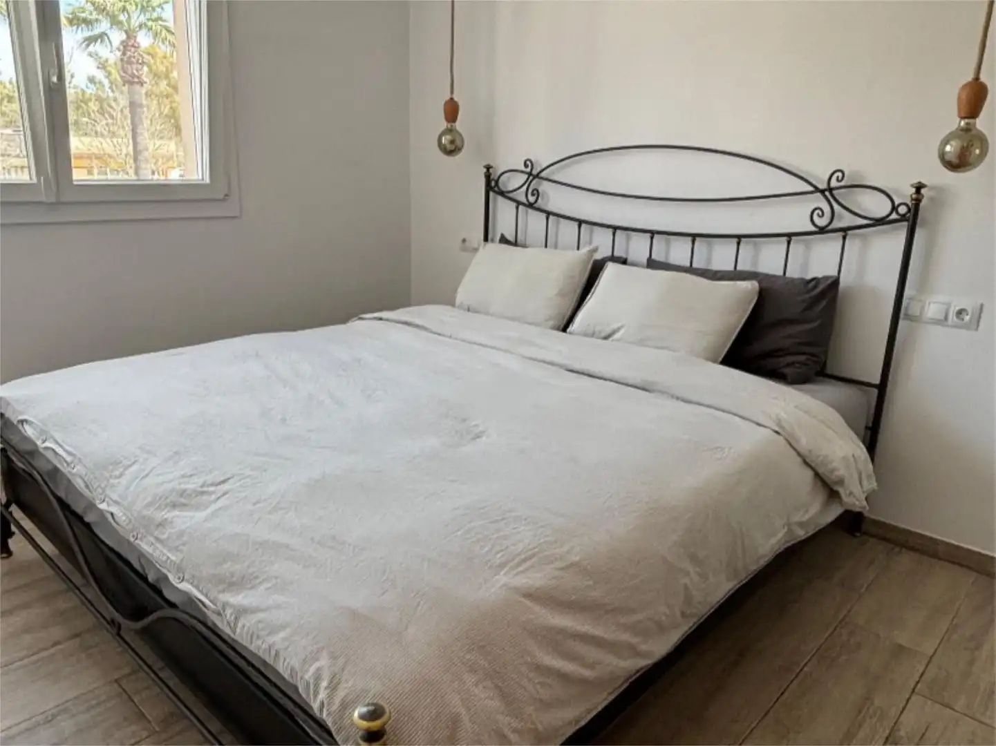 Bedroom of Flat for sale in Calvià  with Air Conditioner, Furnished and Community parking