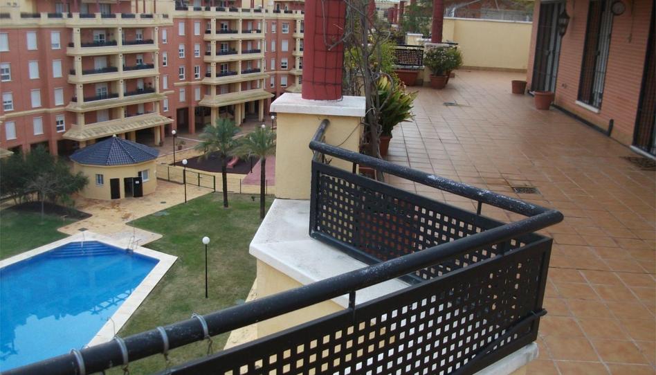 Foto 1 de Pis en venda a Calle Victoria Kent, 1, Barrio Alto, Sevilla