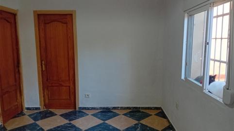 Foto 2 de Pis en venda a Plaza del Fuerte, 34, Carranque - Haza Cuevas, Málaga