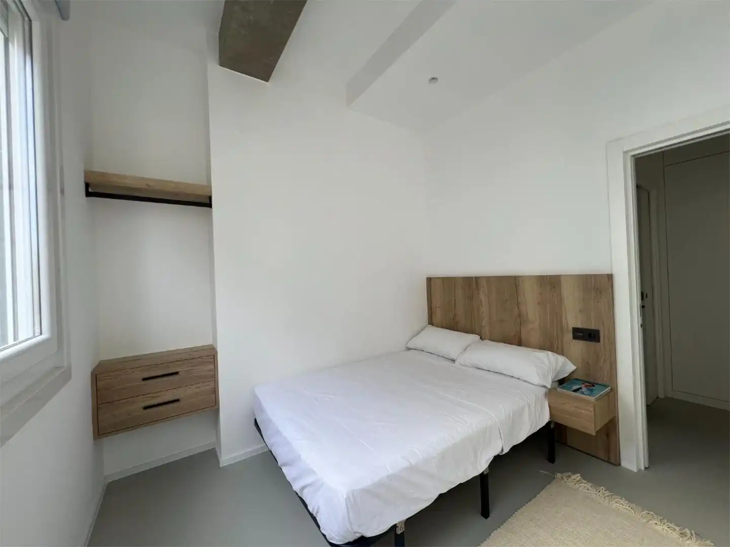 Bedroom of Flat for rent in Ferrol  with Heating, Furnished and Balcony