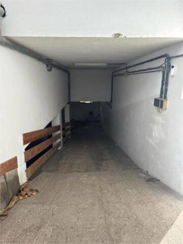 Local comercial en Alquiler en Almatriche