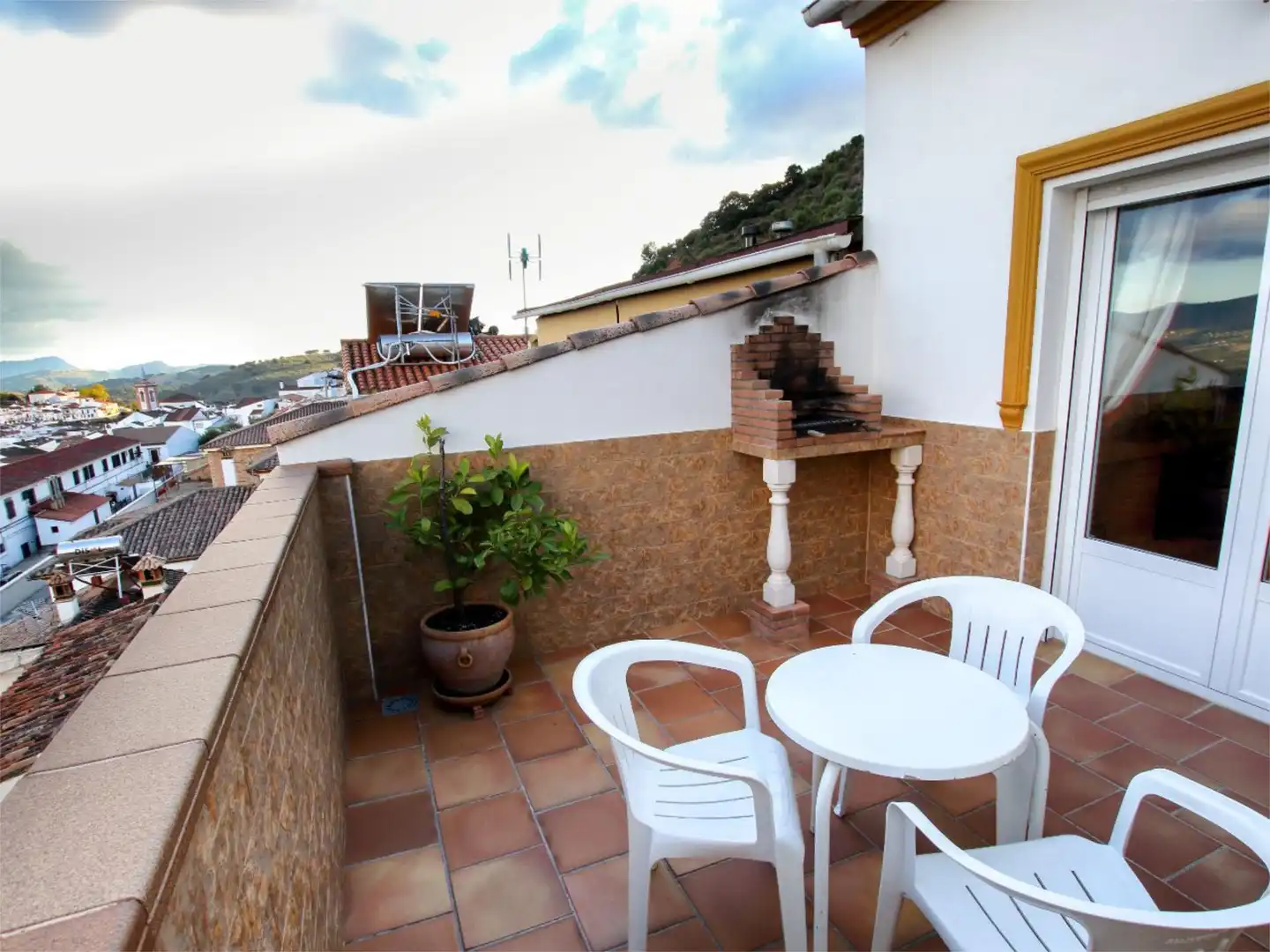 Terrassa de Pis de lloguer en Cortes de la Frontera amb Aire condicionat, Calefacció i Terrassa