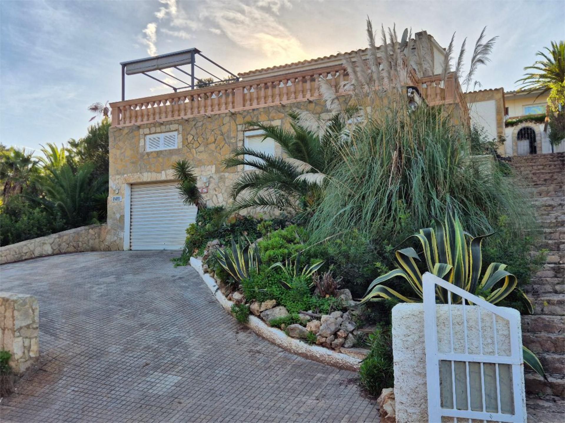 Flat for sale in Carrer de les Petúnies, 37, Cala Magrana - Cala Anguila - Cala Mendia Exterior view of Flat for sale in Manacor with Air Conditioner, Heating and Private garden