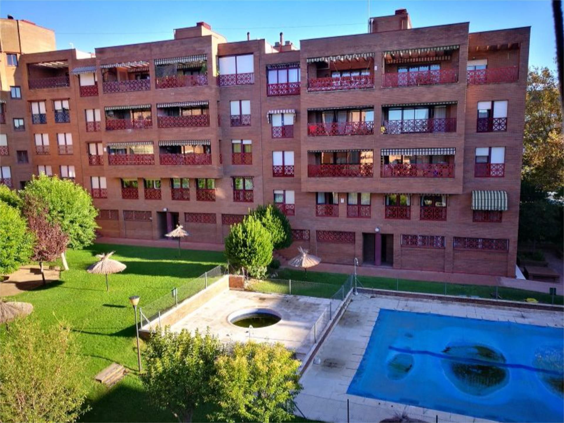 Flat to rent in Calle de Jacinto Benavente, 7, Ensanche