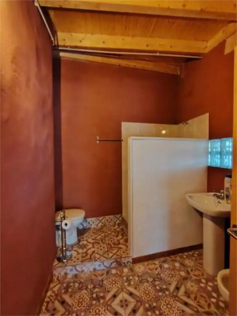 Casa o chalet en venta en Las Casas del Conde Baño de Casa o chalet en venta en Las Casas del Conde con Calefacción, Terraza y Trastero