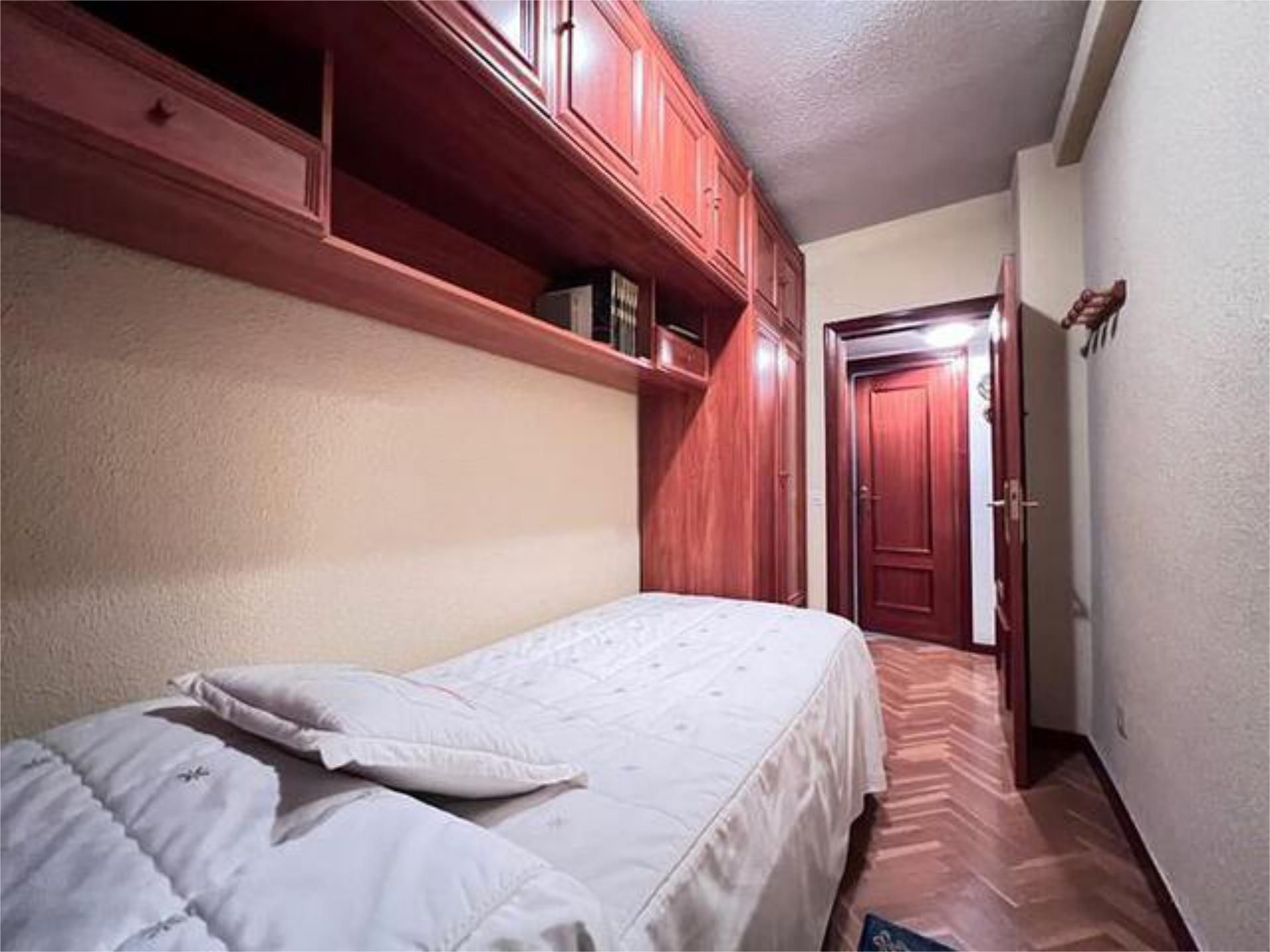 Bedroom of Flat for sale in Leganés