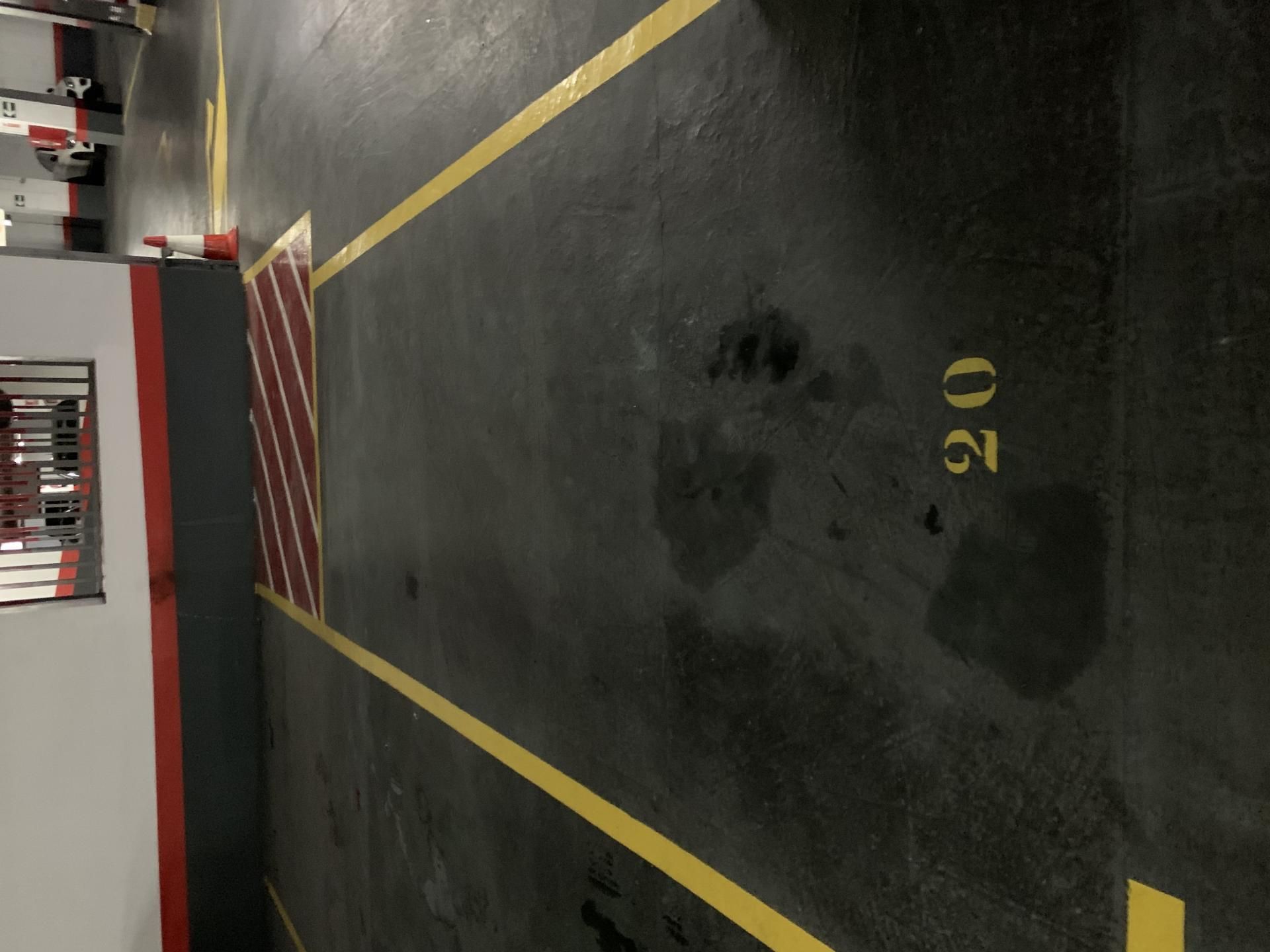 Garatge de lloguer a Avenida de la Estación, Ensanche - Diputación Garatge de lloguer en Alicante / Alacant