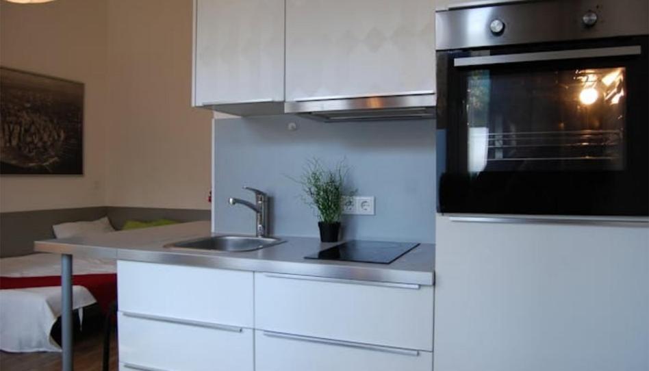 Foto 1 de Pis de lloguer a Avenida del Puente Cultural, 9, Dehesa Vieja - Puente Cultural, Madrid