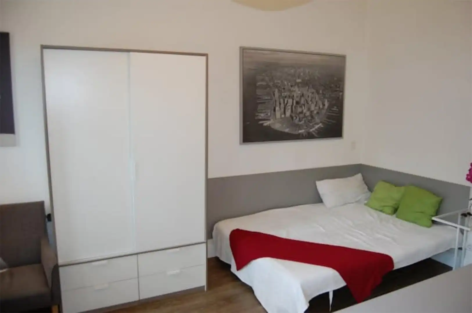 Wohnung zur Miete in Avenida del Puente Cultural, 9, Dehesa Vieja - Puente Cultural Schlafzimmer von Wohnung zur Miete in San Sebastián de los Reyes mit Möbliert, Ofen und Waschmaschine