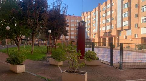 Flat for sale in Avenida las Retamas, 59, Prado Santo Domingo - Ensanche, Madrid - image 2 Photo 2 of Flat for sale in Avenida las Retamas, 59, Prado Santo Domingo - Ensanche, Madrid