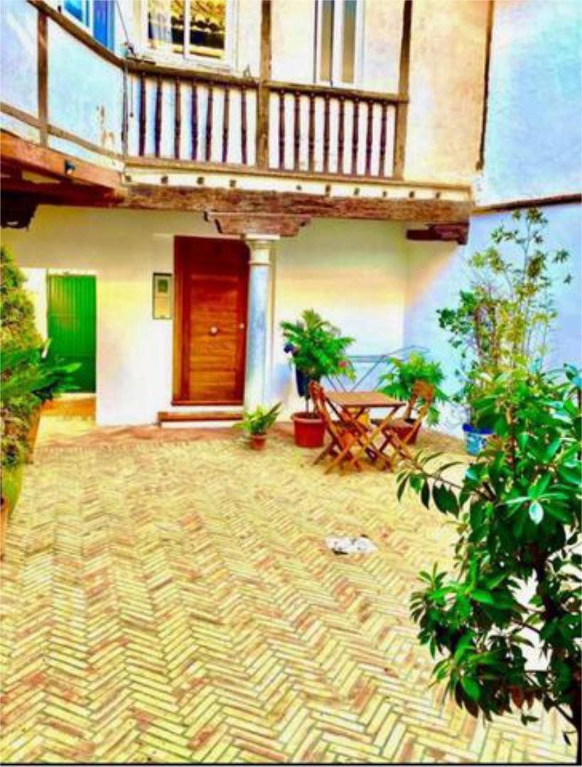 Jardí de Apartament de lloguer en  Granada Capital amb Calefacció, Jardí privat i Moblat
