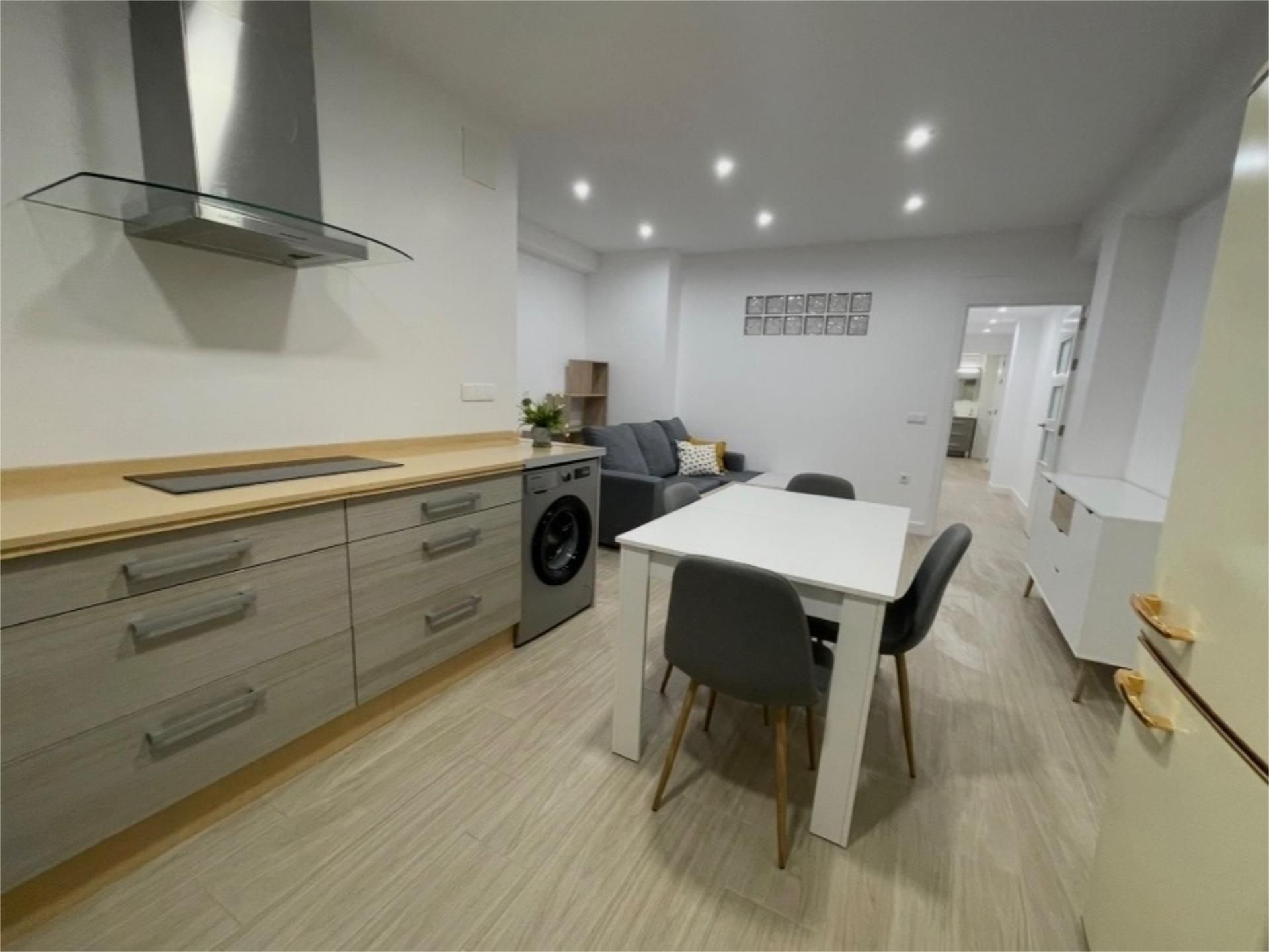 Flat to rent in Calle Bailén, 73, Ciudad Jardín Kitchen of Flat to rent in Badajoz Capital with Terrace and Furnished