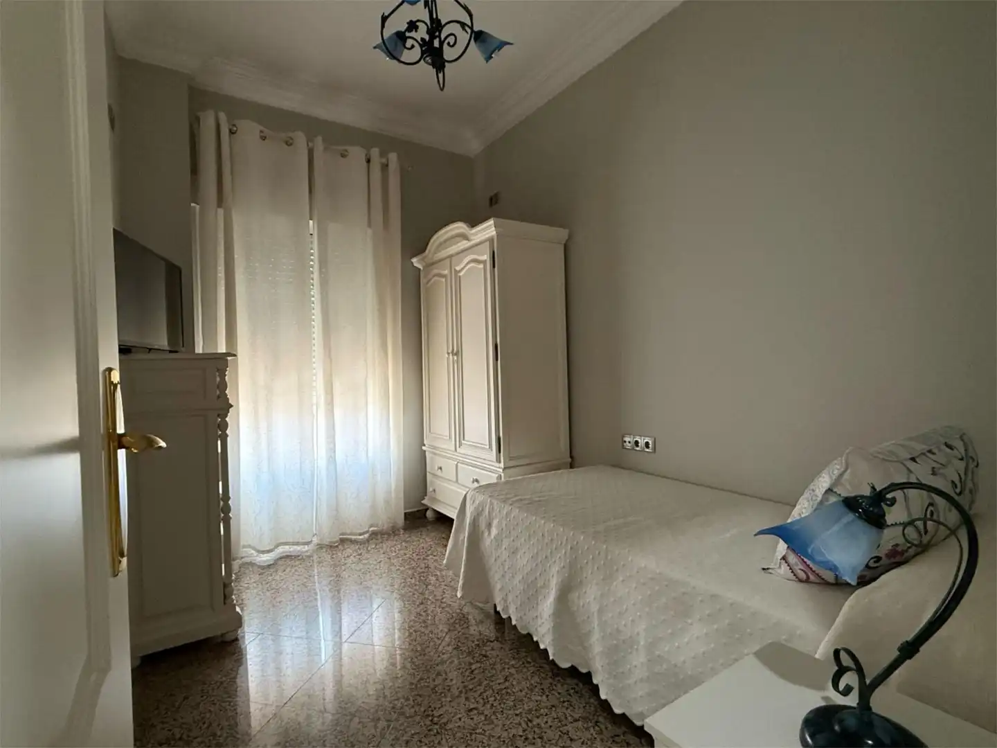 Bedroom of Detached homes for sale in Alcalá de Guadaira  with Air Conditioner, Terrace and Balcony
