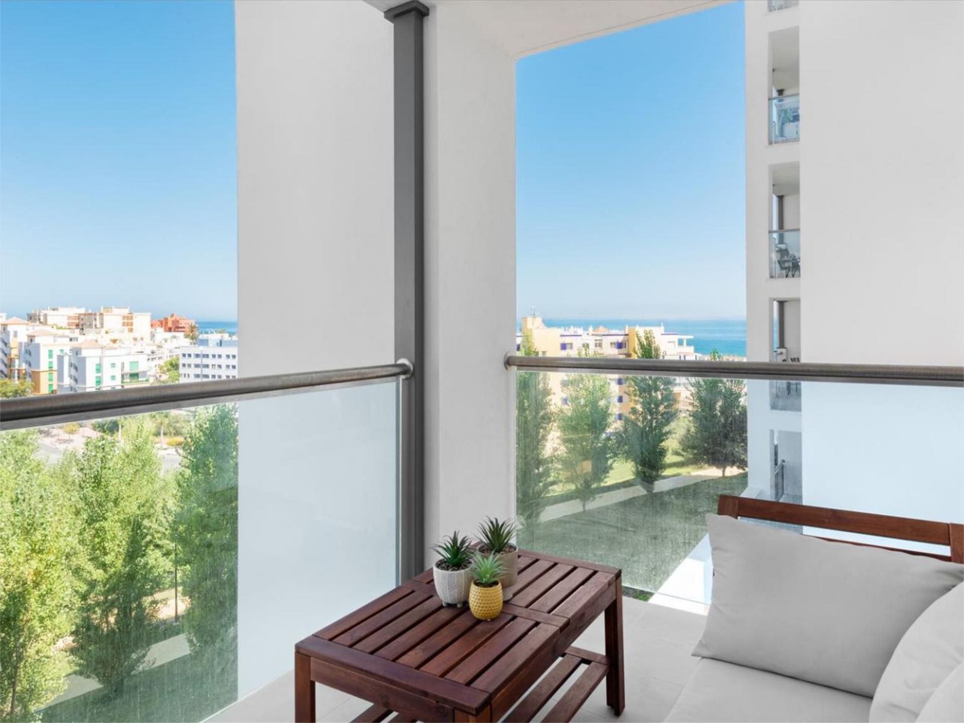 Terrassa de Pis en venda en Estepona amb Aire condicionat, Calefacció i Jardí privat