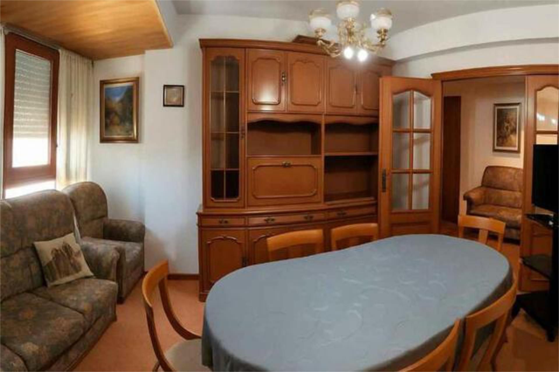 Menjador de Pis en venda en Manresa amb Moblat