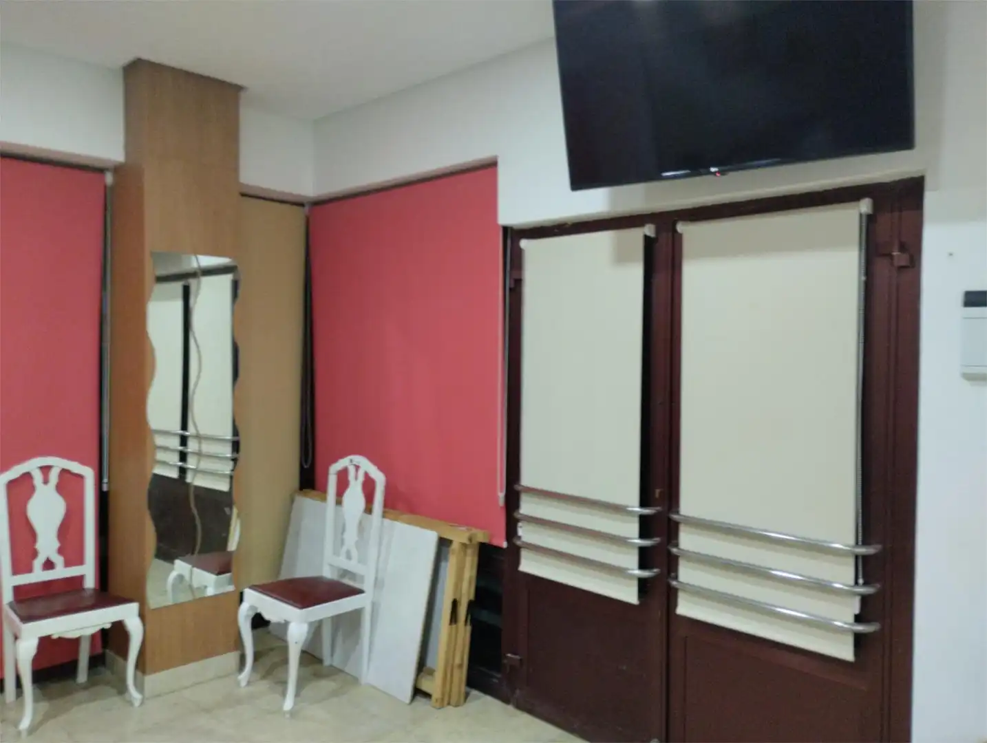 Commercial properties for sale in Calle Mérida, 15, Villimar - V1 - V2 - S3 - S4 - San Cristobal Bedroom of Commercial properties for sale in Burgos