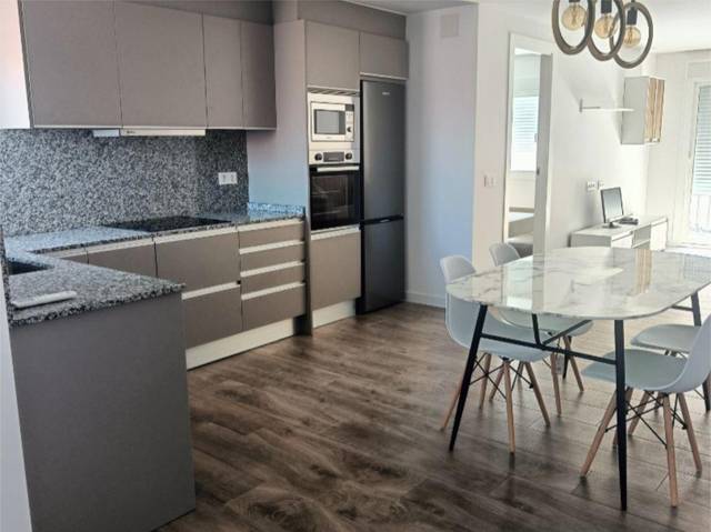 Piso en Alquiler en Calle Mayor, 17 en Molins - Campaneta - San Bartolomé