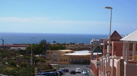 Flat to rent in Playa de Fañabé, Santa Cruz de Tenerife - image 2 Photo 2 of Flat to rent in Playa de Fañabé, Santa Cruz de Tenerife