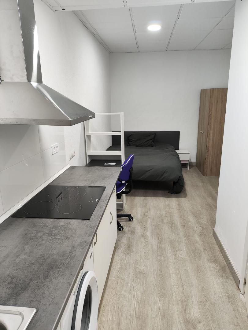 Bedroom of Study to rent in Alicante / Alacant  with Air Conditioner, Heating and Parquet flooring