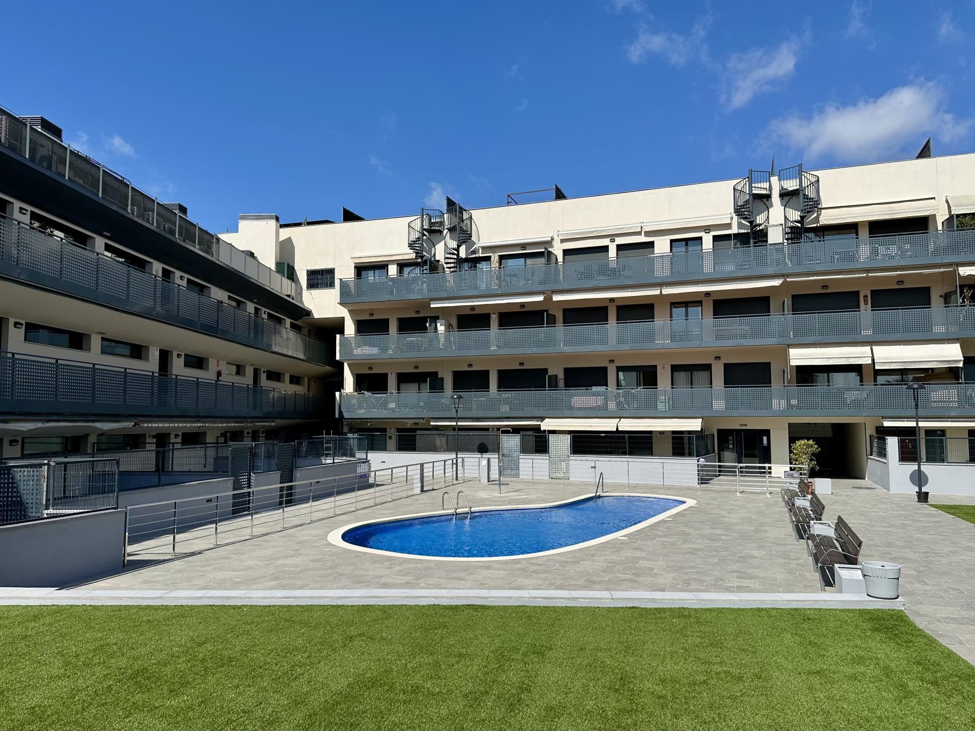 Exterior view of Flat to rent in El Vendrell  with Heating, Private garden and Storage room