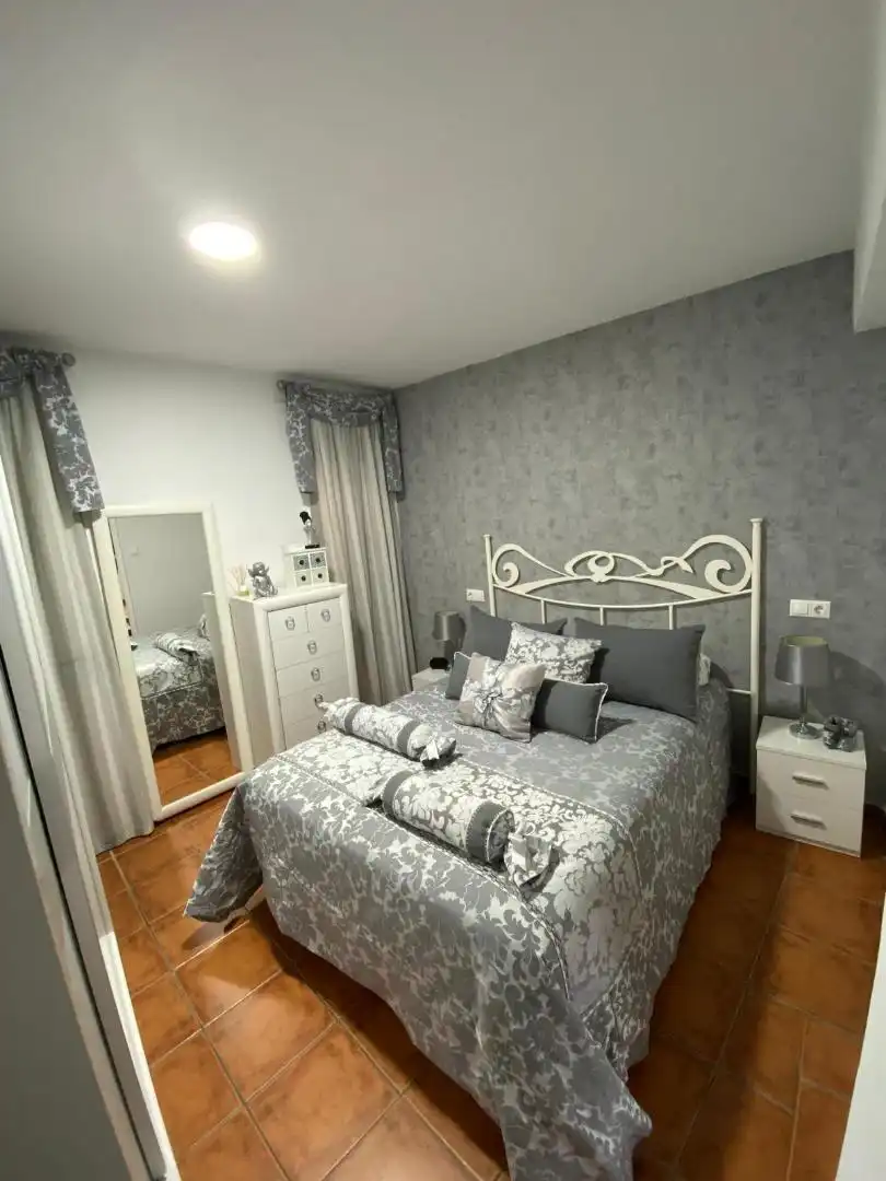 Habitación de Casa adosada en venta en Rus con Aire acondicionado, Calefacción y Terraza