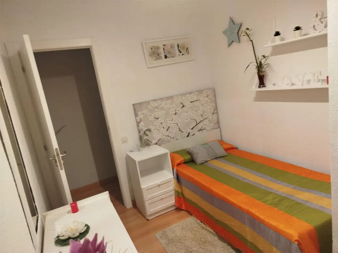 Habitación en Passeig de Pujades, 9, Sant Pere, Sta. Caterina i la Ribera Habitación de Piso para compartir en Barcelona con Aire acondicionado, Calefacción y Parquet