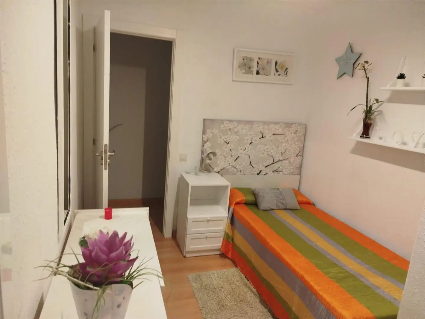 Habitación en Passeig de Pujades, 9, Sant Pere, Sta. Caterina i la Ribera Habitación de Piso para compartir en Barcelona con Aire acondicionado, Calefacción y Parquet