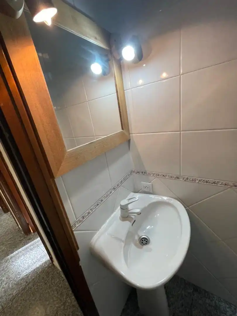 Room in Calle Francisco Luján, Santa Marina