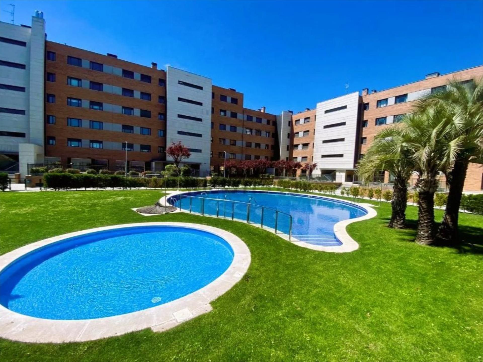 Piscina de Pis en venda en Valladolid Capital amb Aire condicionat, Calefacció i Parquet