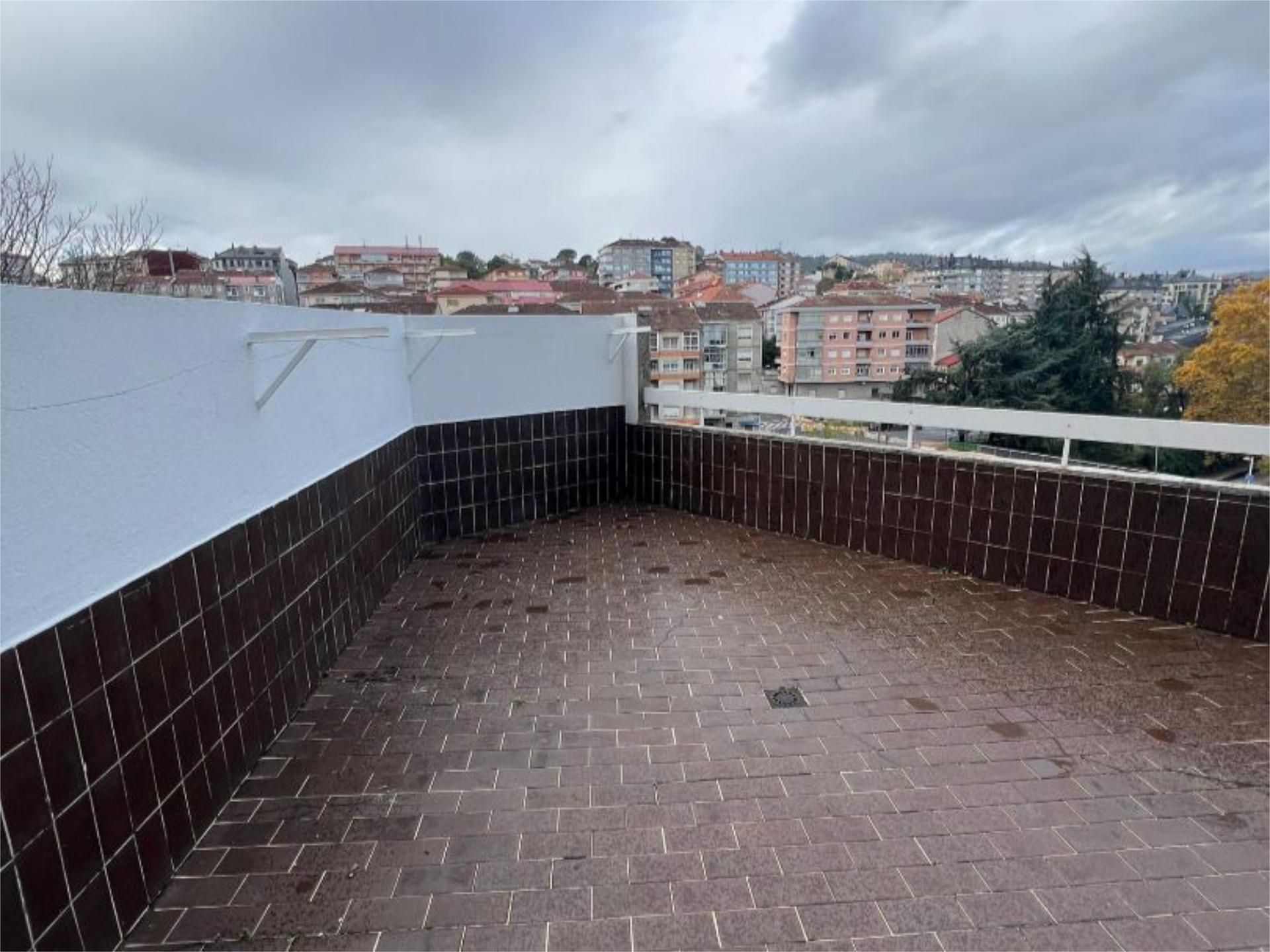 Terraza de Piso de alquiler en Ourense Capital  con Aire acondicionado, Terraza y Balcón