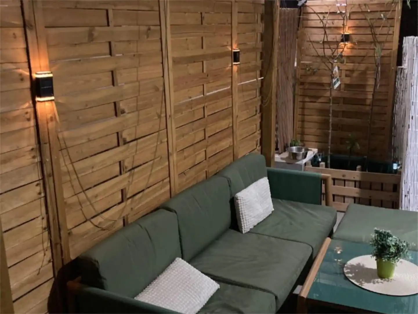 Terrasse von Wohnung zum Verkauf in Torrevieja mit Klimaanlage, Heizung und Privatgarten