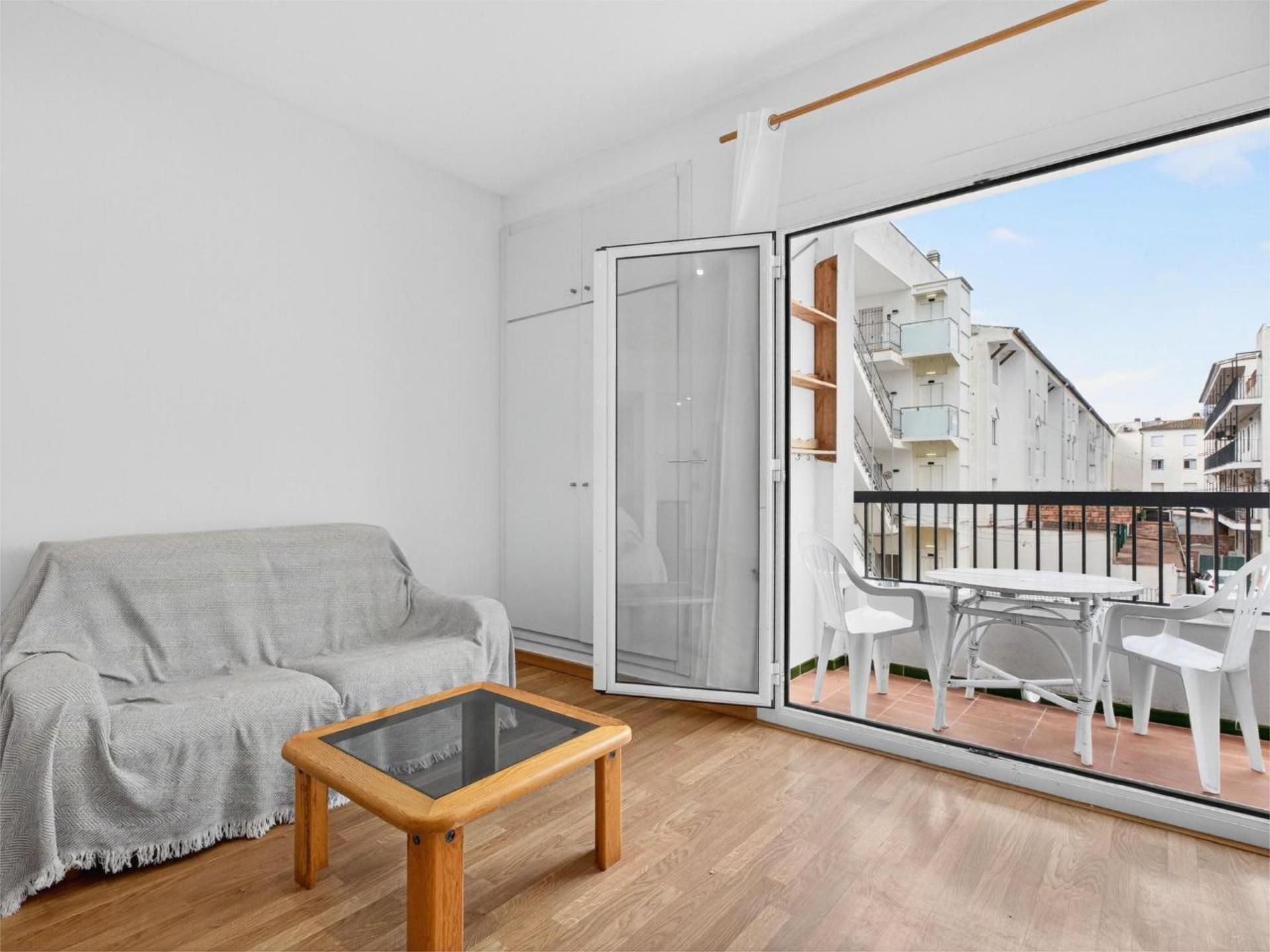 Flat for sale in Avgda Canal, 7, Empuriabrava Balcony of Flat for sale in Empuriabrava with Balcony