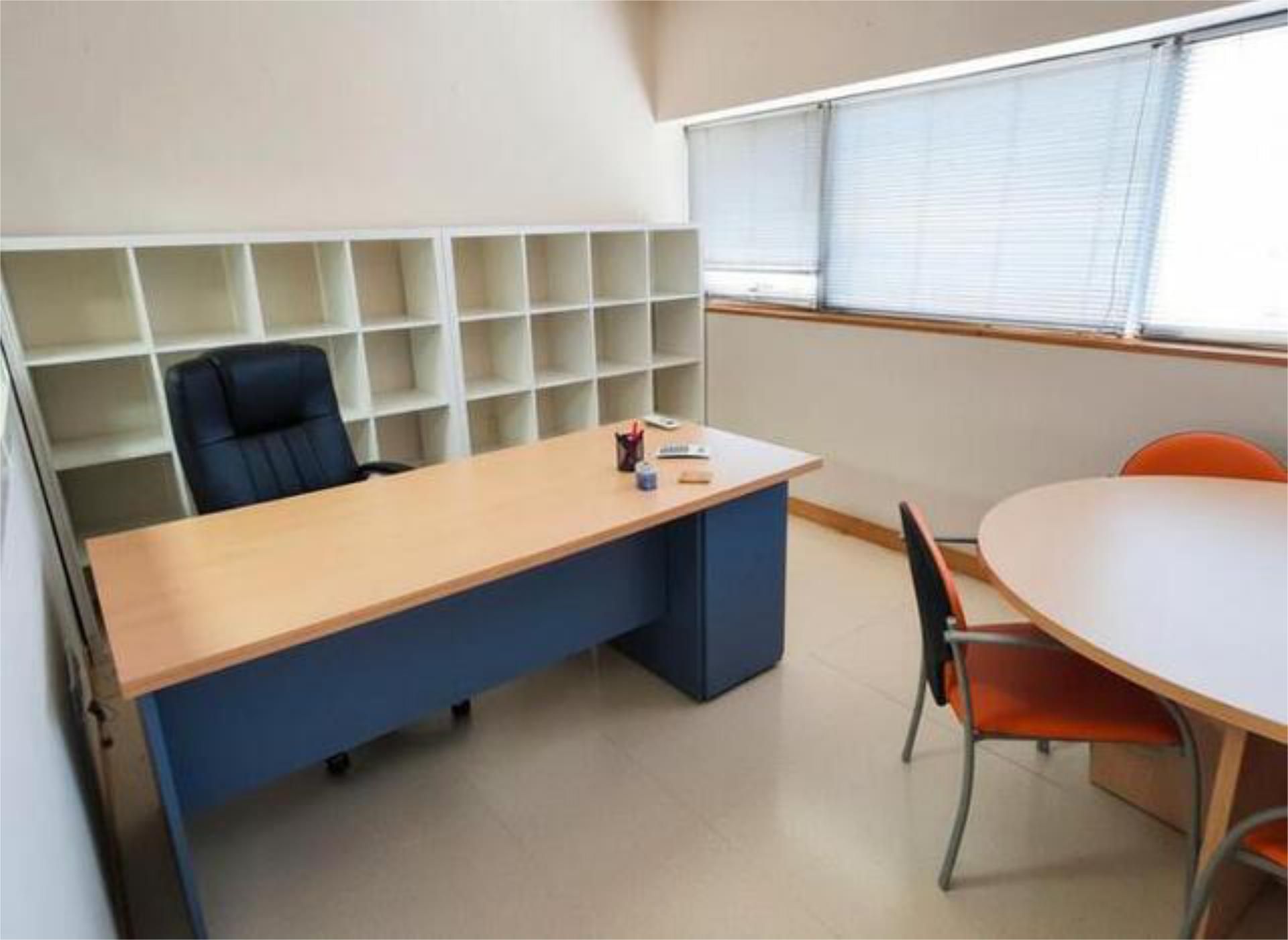 Oficina de lloguer en Bormujos amb Aire condicionat