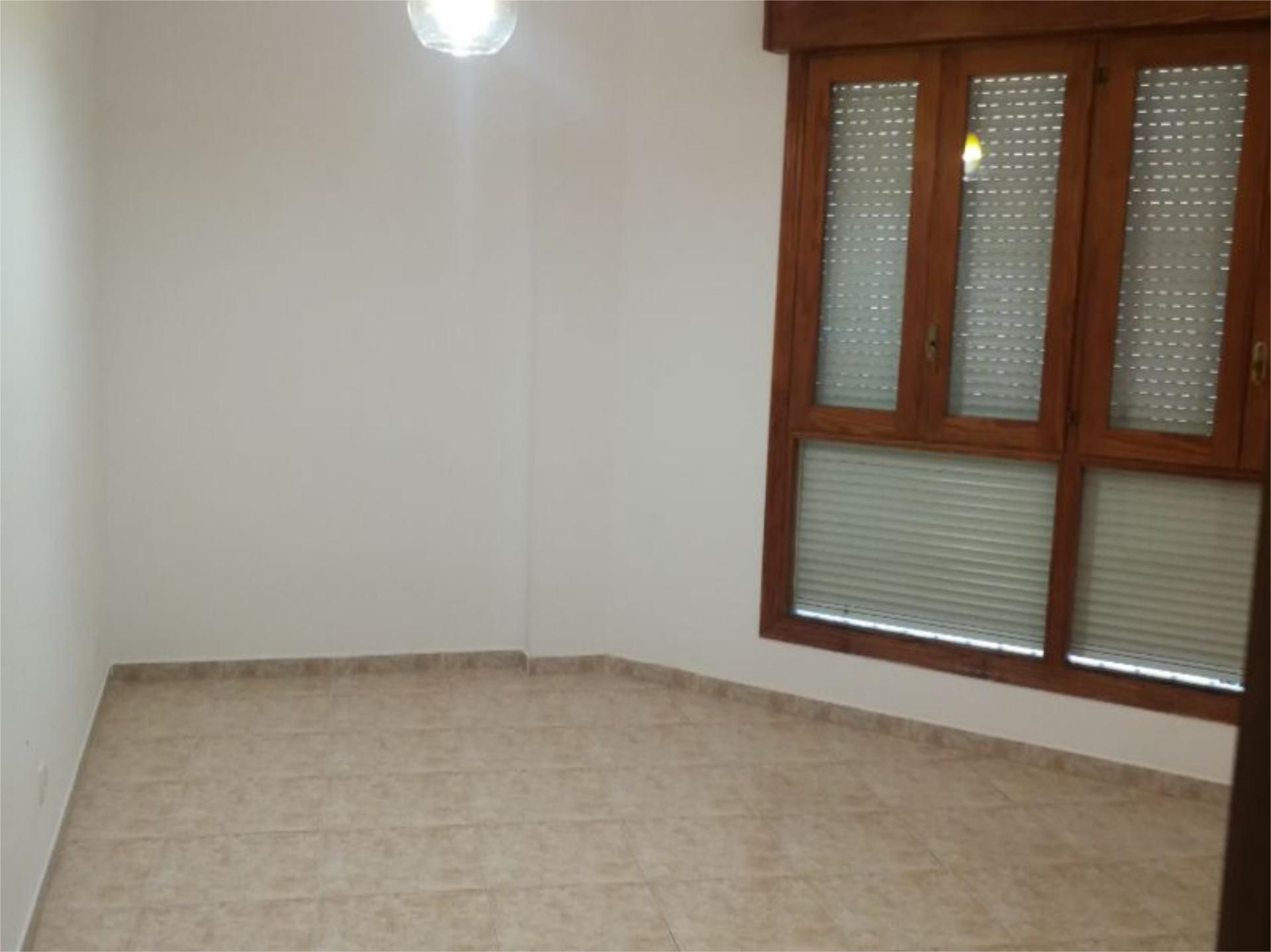 Pis de lloguer a Carrer del Pare Guillem Vives, 20, Foners