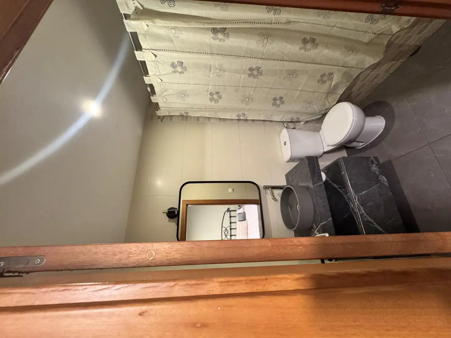 Wohnung zur Miete in Avenida de Madrid, 25, Pueblo Badezimmer von Wohnung zur Miete in Guardamar del Segura mit Klimaanlage, Terrasse und Möbliert