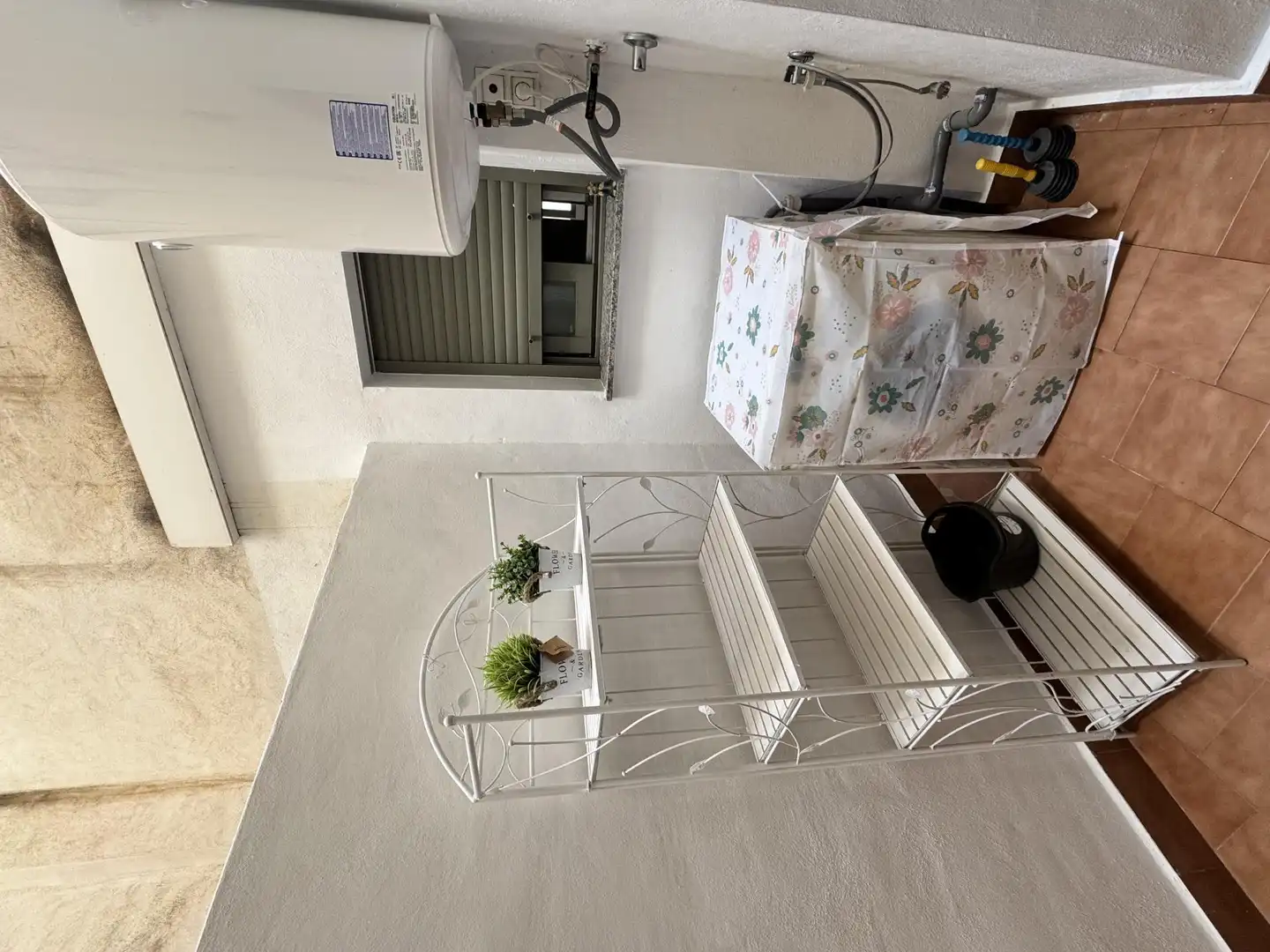 Wohnung zur Miete in Avenida de Madrid, 25, Pueblo Terrasse von Wohnung zur Miete in Guardamar del Segura mit Klimaanlage, Terrasse und Möbliert