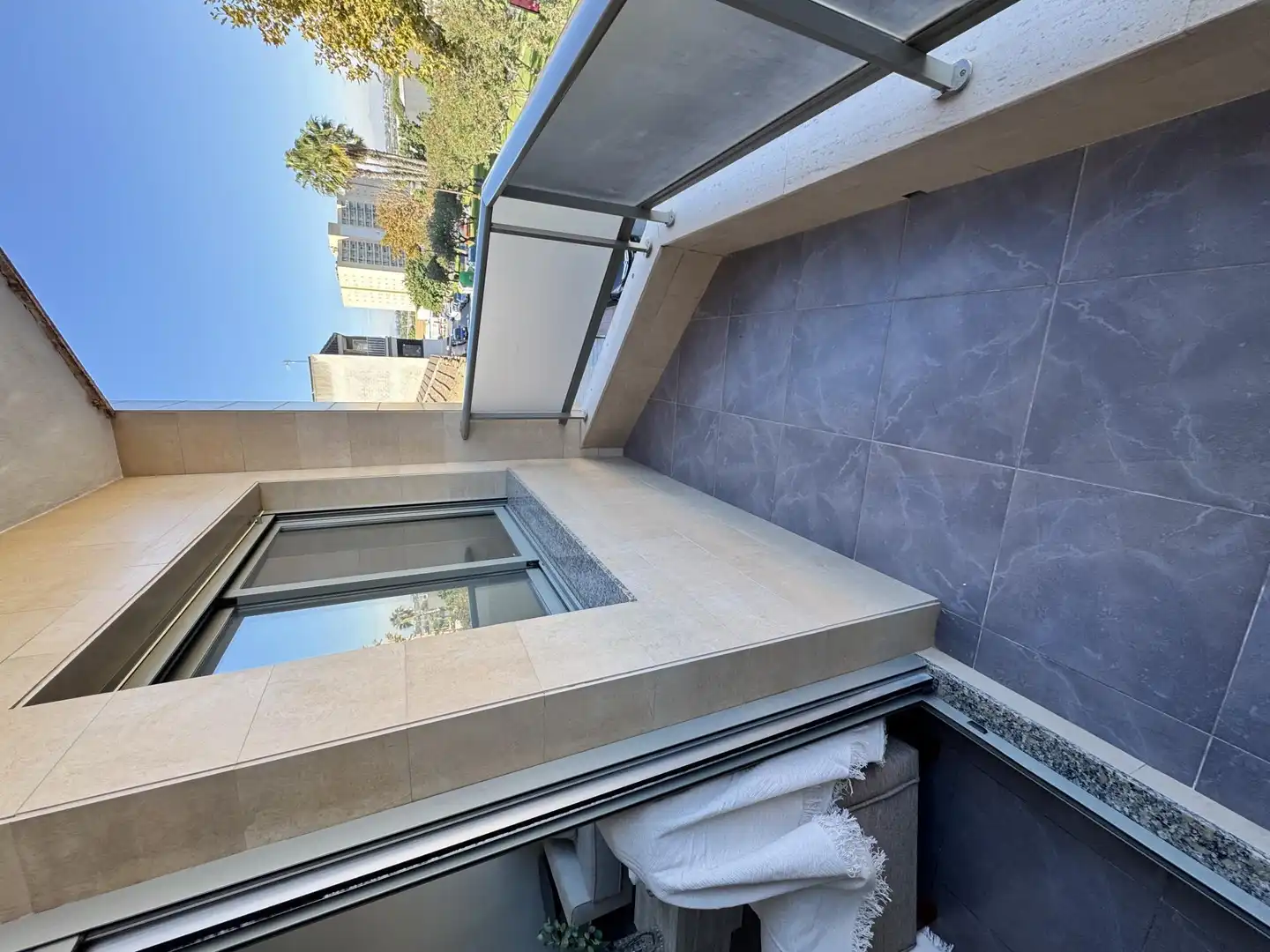 Wohnung zur Miete in Avenida de Madrid, 25, Pueblo Terrasse von Wohnung zur Miete in Guardamar del Segura mit Klimaanlage, Terrasse und Möbliert
