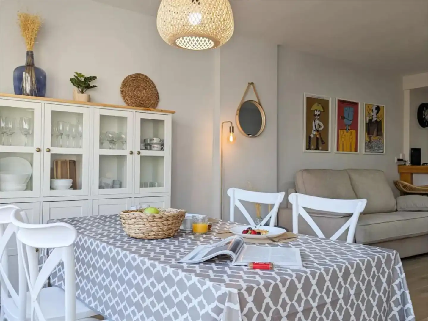Piso de alquiler en Avinguda Ametlla de Mar, 20, Rincón Alto Comedor de Piso de alquiler en Benidorm con Aire acondicionado y Piscina