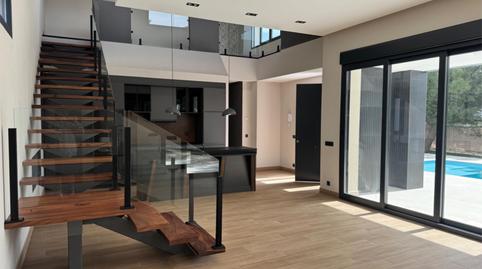 Casa o chalet en venta en Calle Bidasoa, 1, Pino Alto - Navarredonda, Madrid - imagen 3 Foto 3 de Casa o chalet en venta en Calle Bidasoa, 1, Pino Alto - Navarredonda, Madrid