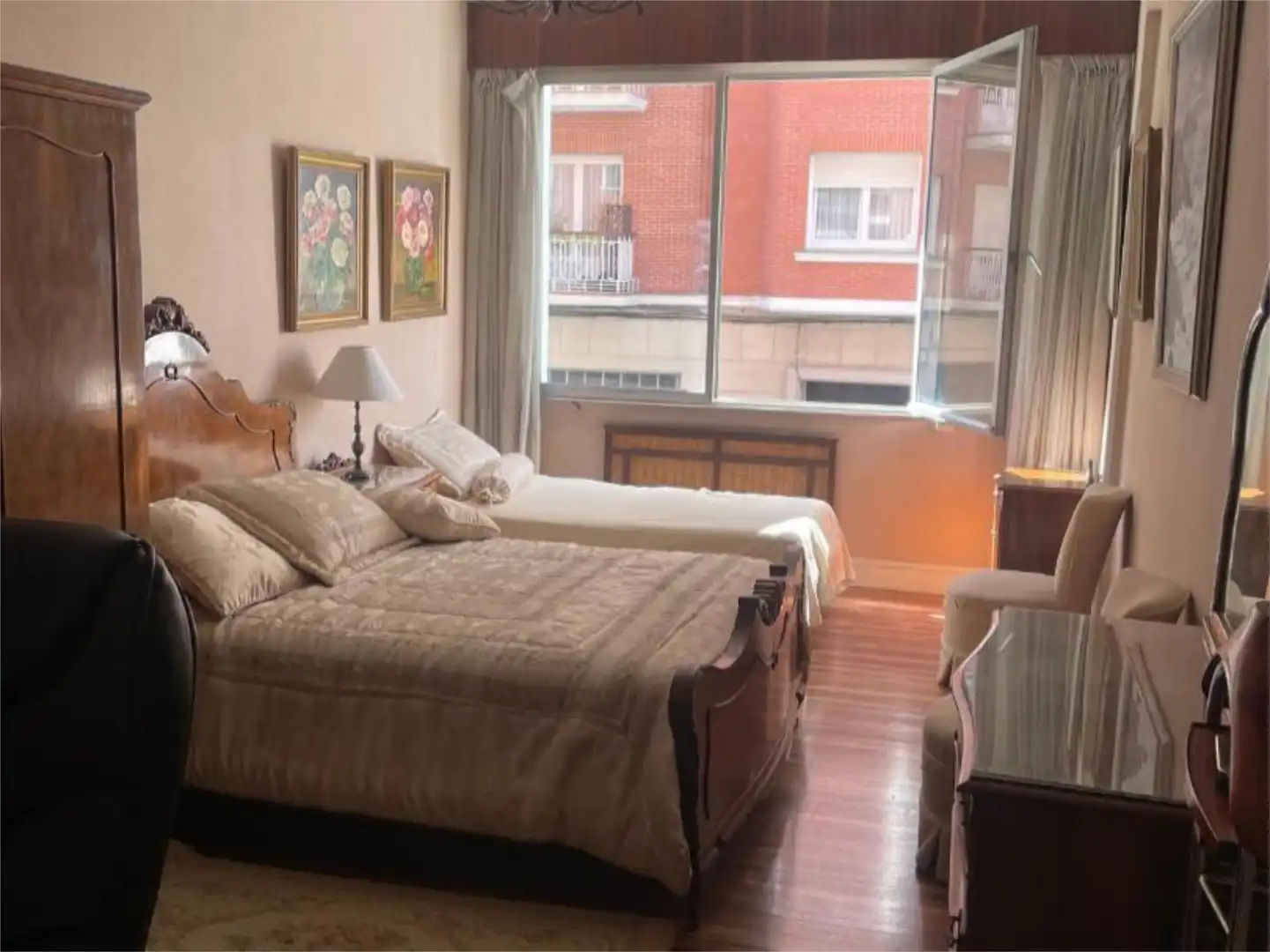 Bedroom of Flat for sale in Bilbao   with Heating, Parquet flooring and Terrace