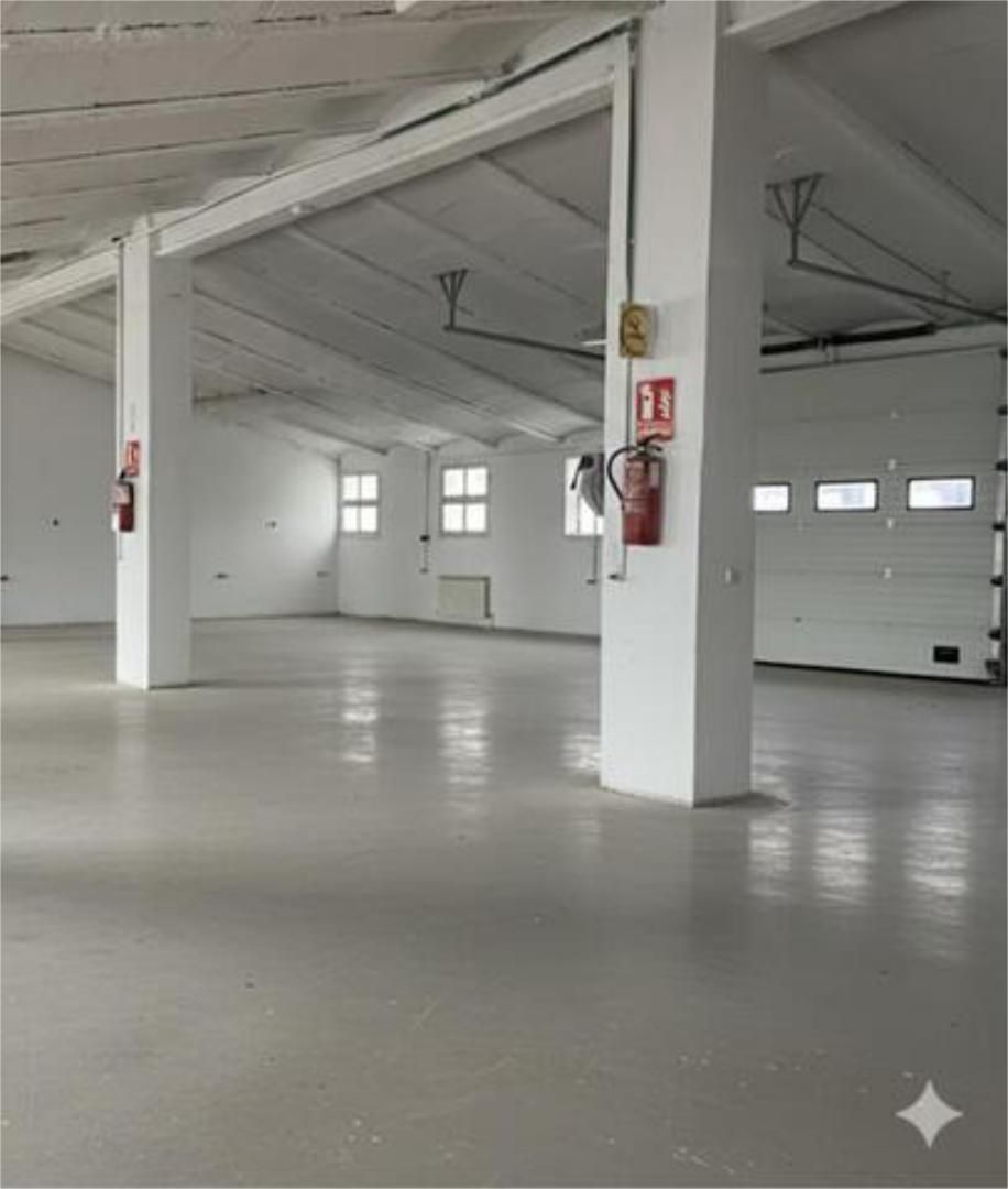 Nau industrial de lloguer a Renedo de Esgueva