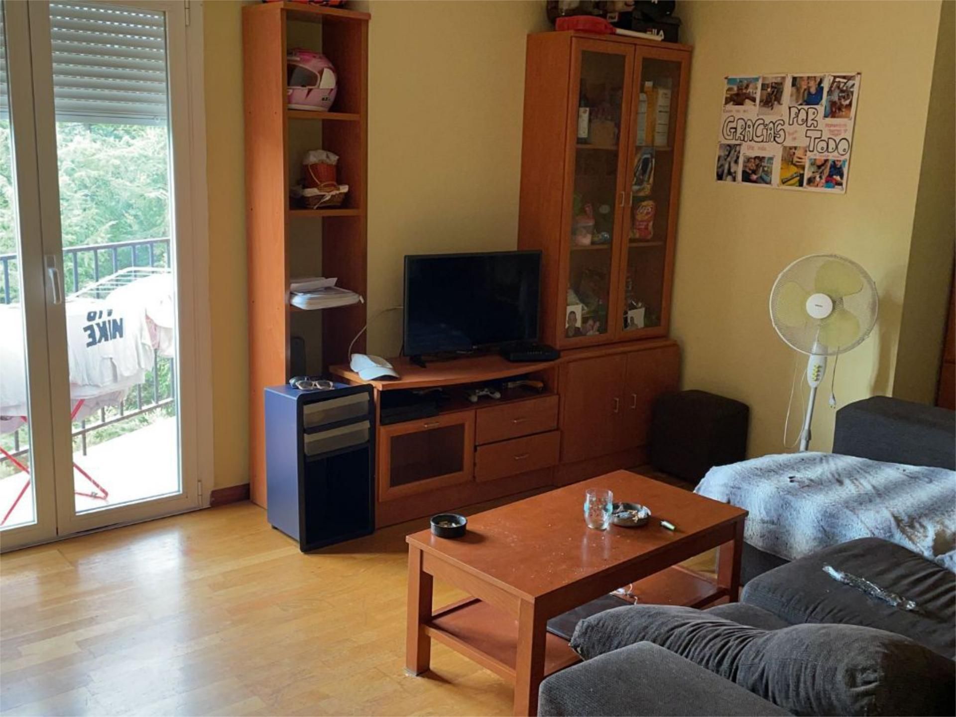 Sala d'estar de Pis en venda en Ávila Capital amb Calefacció, Traster i Moblat