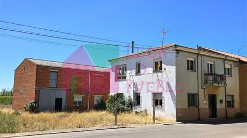 Country house for sale in Calle Astorga, 13, Villarejo de Órbigo, León - image 2 Photo 2 of Country house for sale in Calle Astorga, 13, Villarejo de Órbigo, León