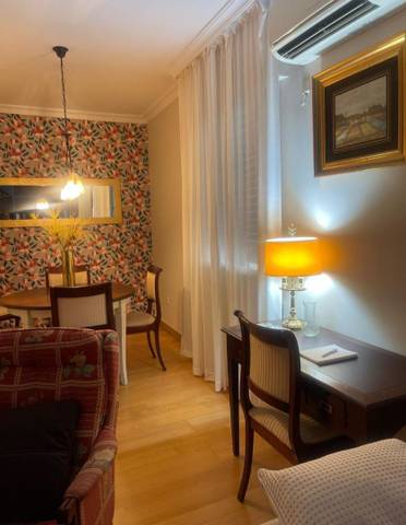 Piso en Venta en Calle Justino Matute, 11 en Triana Este